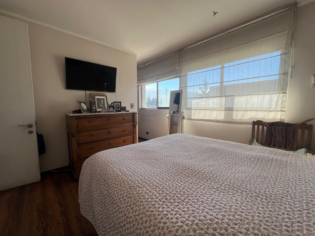 Lo Barnechea, Chile, 3 Bedrooms Bedrooms, ,4 BathroomsBathrooms,Residential,For Sale,1934460