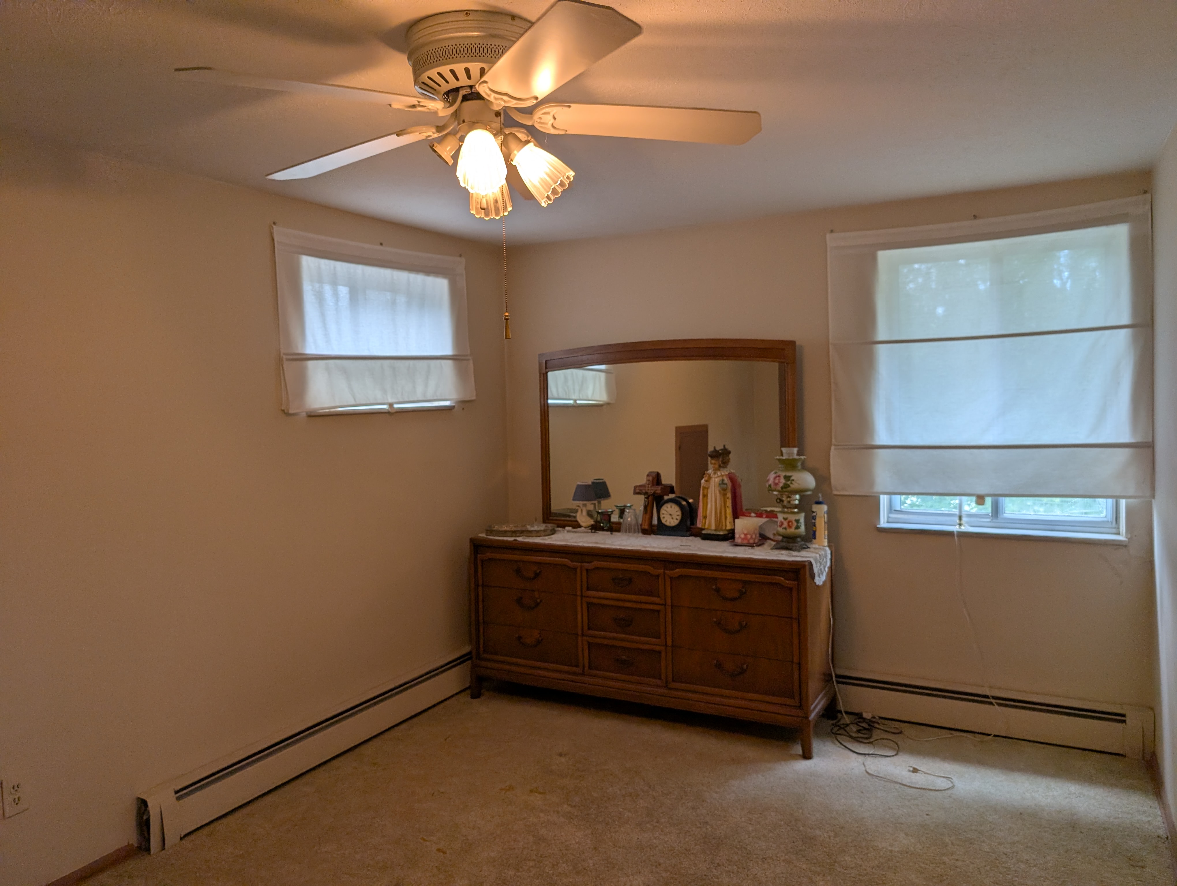 Westlake, Ohio, 44145, United States, 5 Bedrooms Bedrooms, ,3 BathroomsBathrooms,Residential,For Sale,1975327