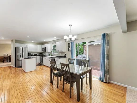 Manassas Park, Virginia, 20111, United States, 4 Bedrooms Bedrooms, ,4 BathroomsBathrooms,Residential,For Sale,1978924