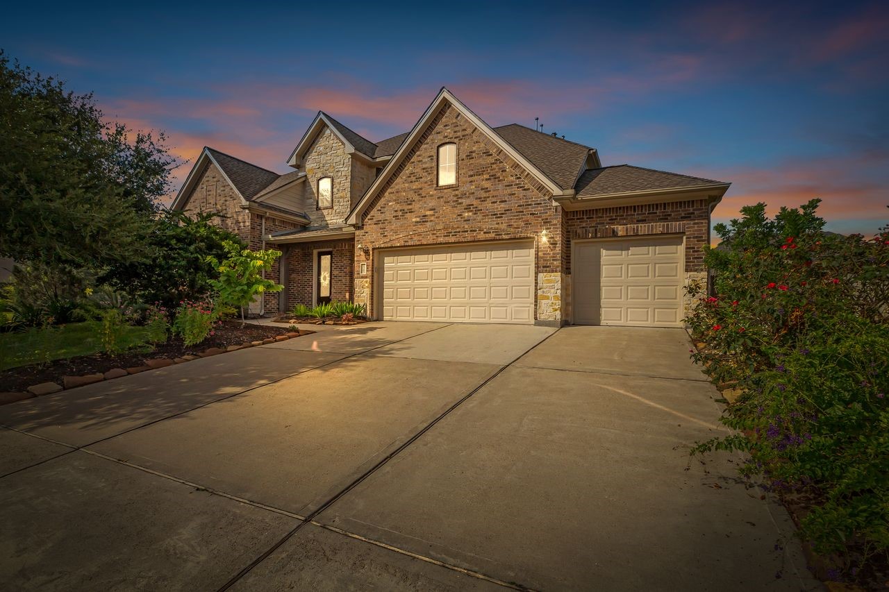 Spring, Texas, 77389, United States, 4 Bedrooms Bedrooms, ,4 BathroomsBathrooms,Residential,For Sale,1906862