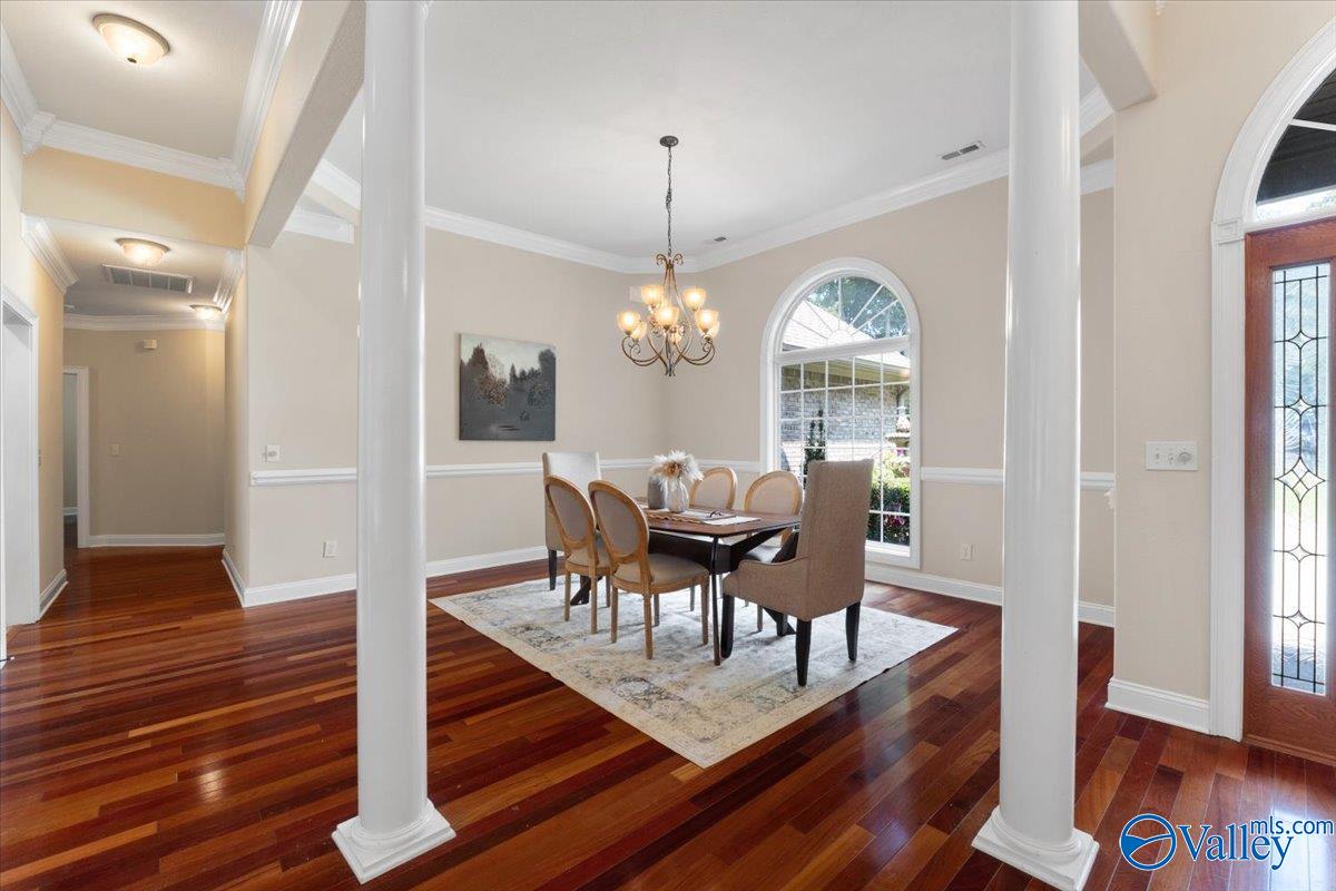 Hazel Green, Alabama, 35750, United States, 5 Bedrooms Bedrooms, ,4 BathroomsBathrooms,Residential,For Sale,1846923
