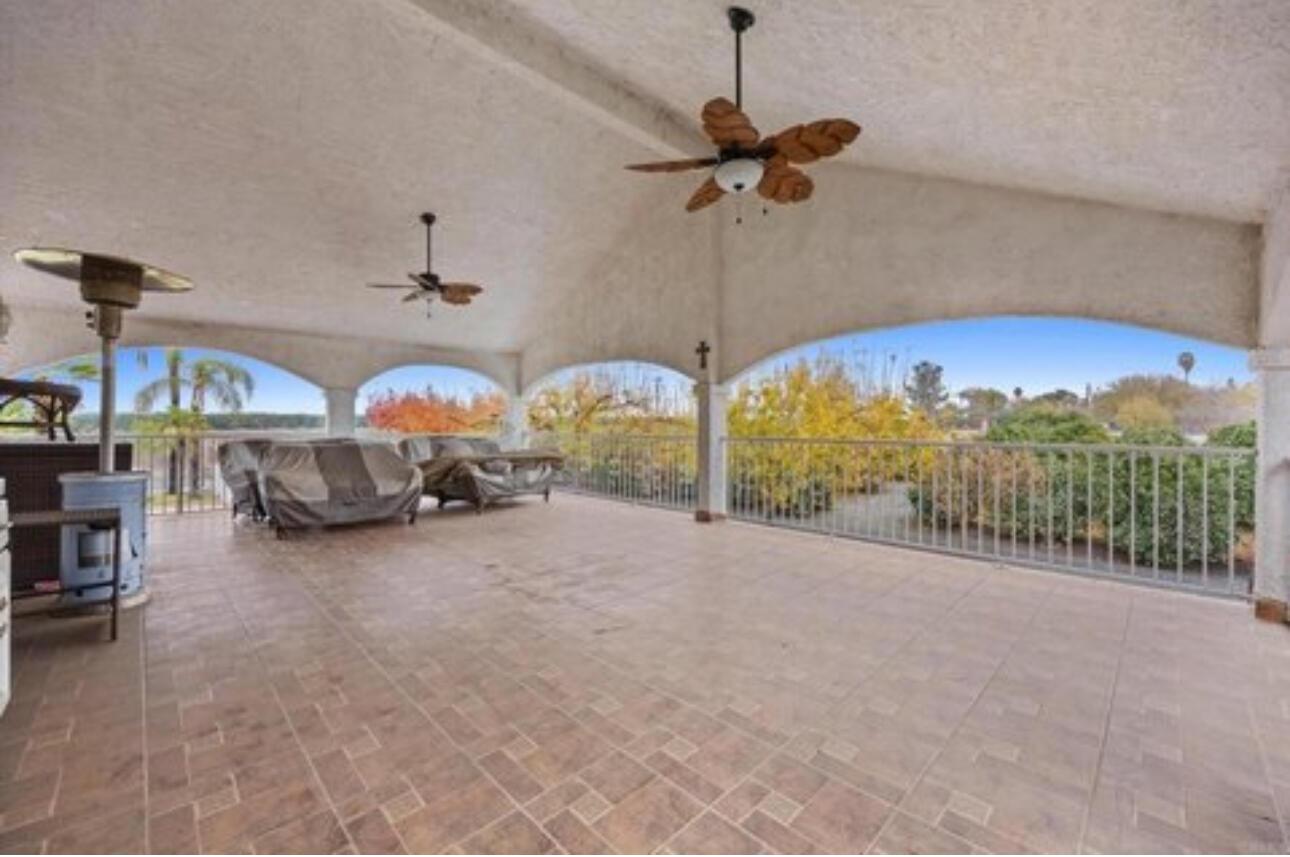 Terra Bella, California, 93270, United States, 4 Bedrooms Bedrooms, ,4 BathroomsBathrooms,Residential,For Sale,1976199