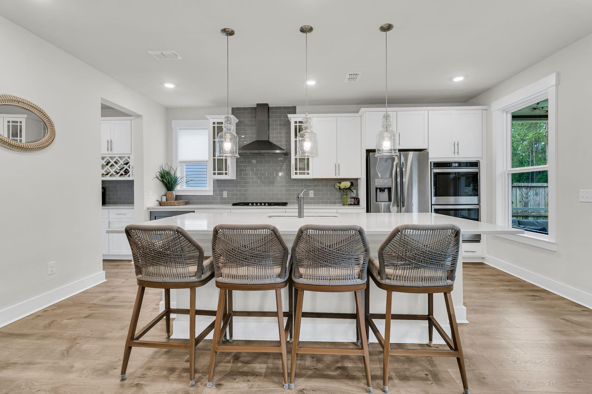 Summerville, South Carolina, 29486, United States, 4 Bedrooms Bedrooms, ,4 BathroomsBathrooms,Residential,For Sale,1974622