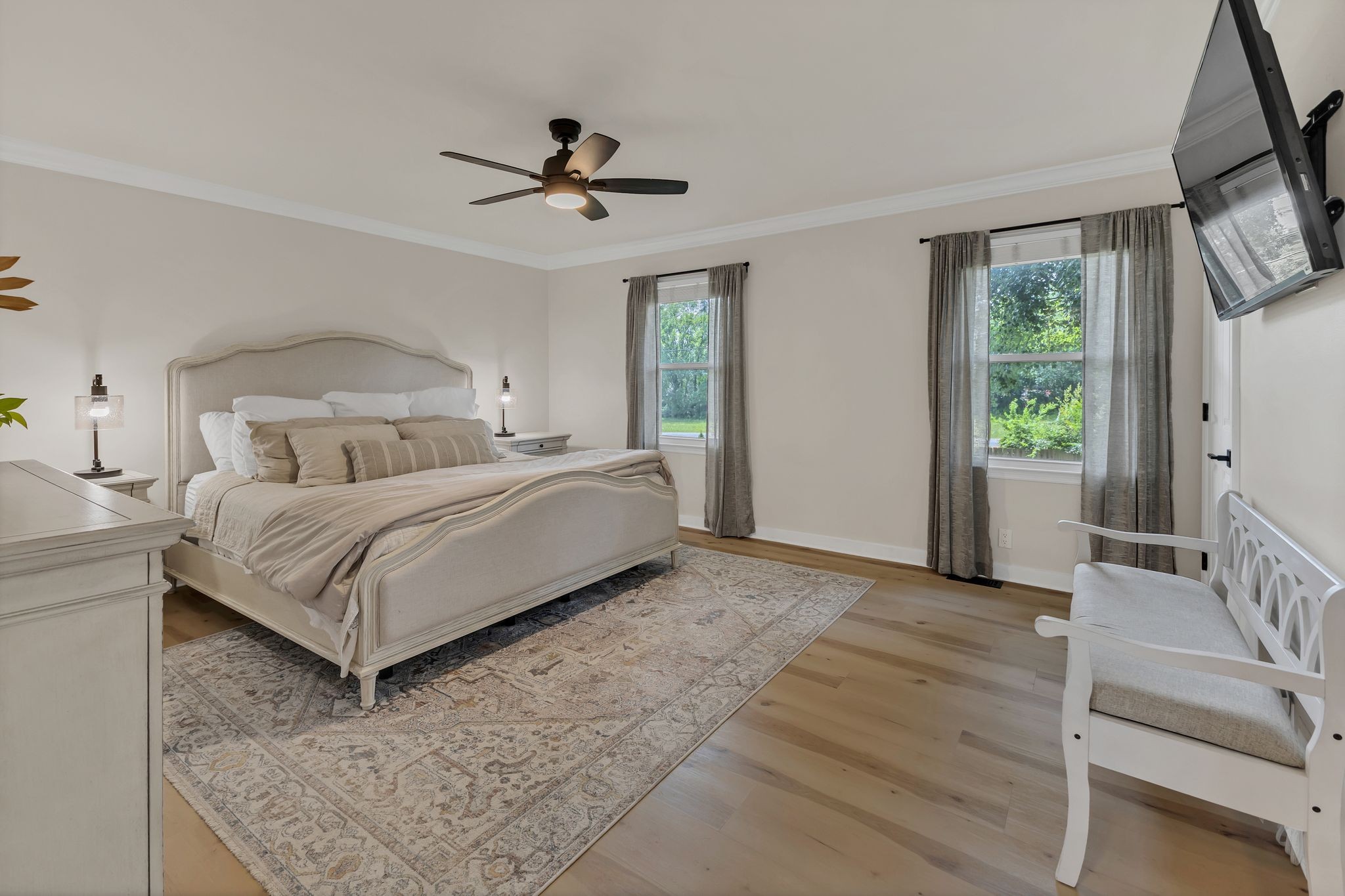 Franklin, Tennessee, 37064, United States, 3 Bedrooms Bedrooms, ,3 BathroomsBathrooms,Residential,For Sale,1874196
