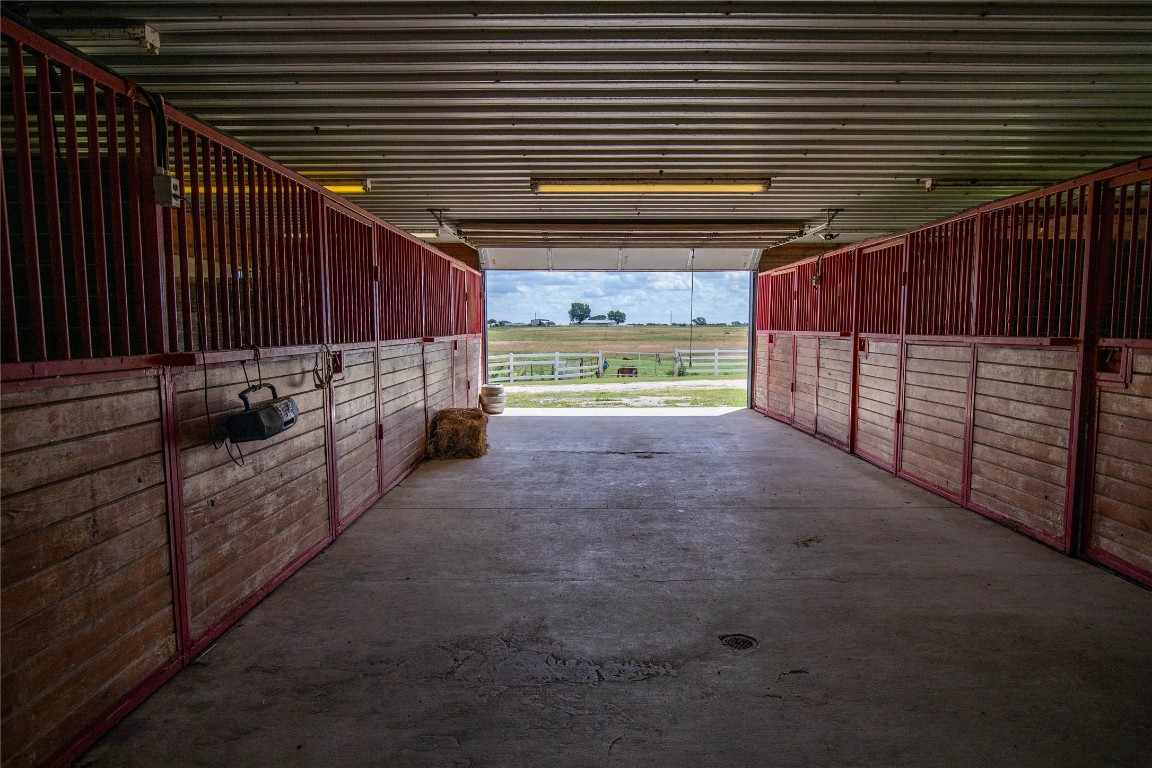 La Vernia, Texas, 78121, United States, 2 Bedrooms Bedrooms, ,3 BathroomsBathrooms,Residential,For Sale,1949806