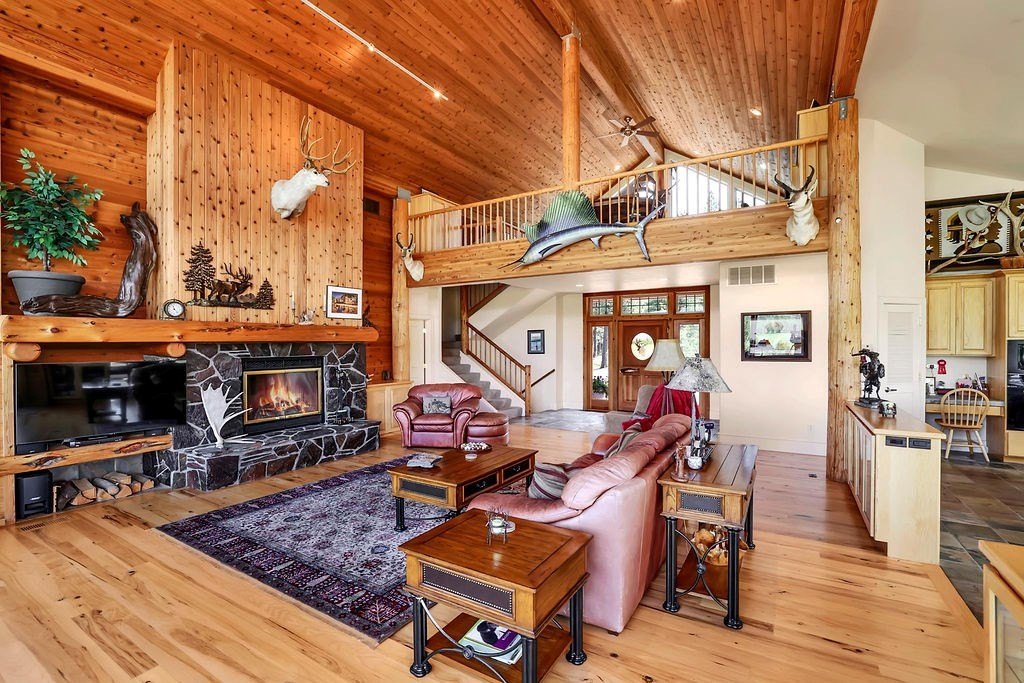 New Meadows, Idaho, 83654, United States, 3 Bedrooms Bedrooms, ,1 BathroomBathrooms,Residential,For Sale,1846350