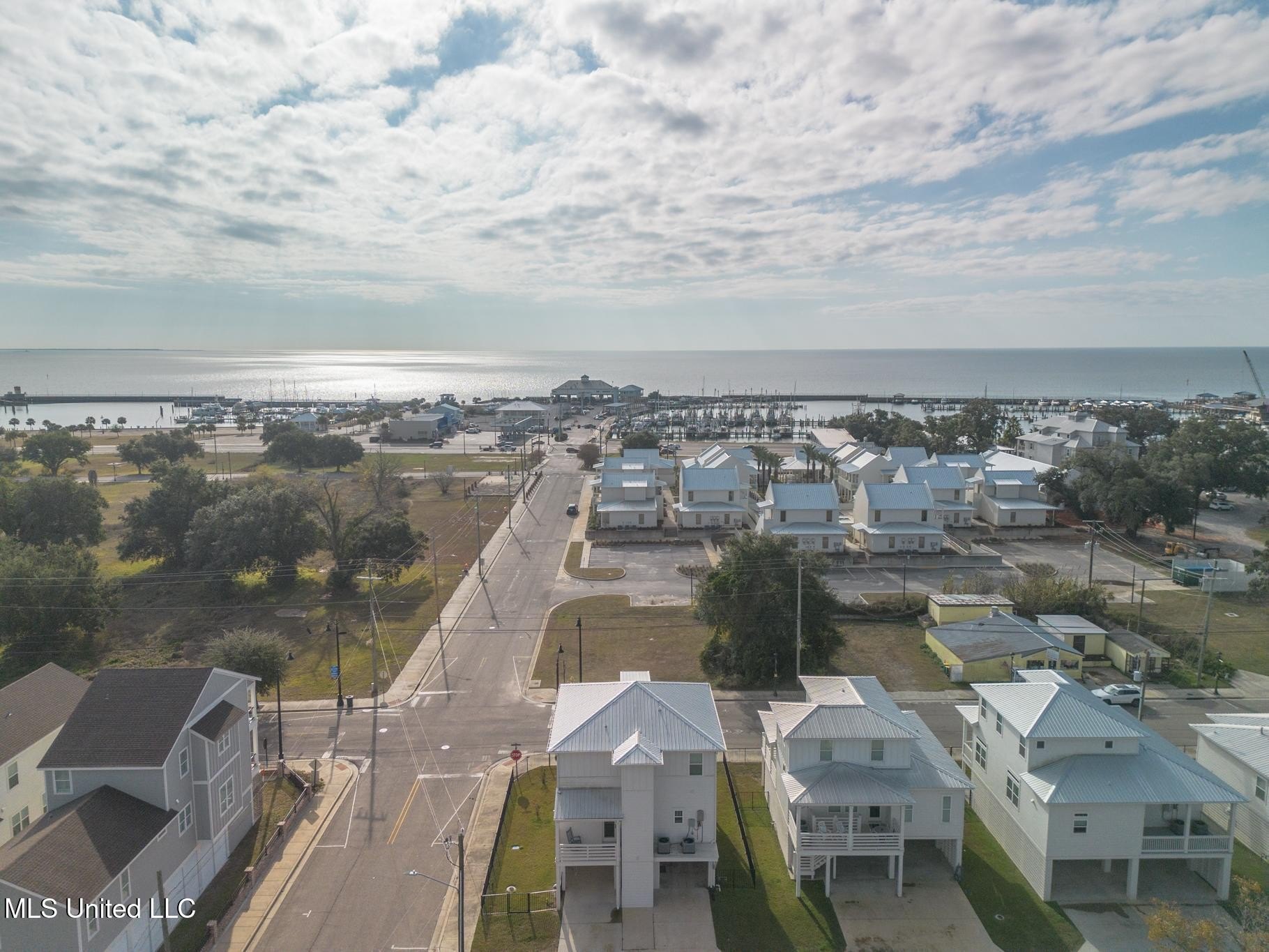 Pass Christian, Mississippi, 39571, United States, 3 Bedrooms Bedrooms, ,3 BathroomsBathrooms,Residential,For Sale,2006218