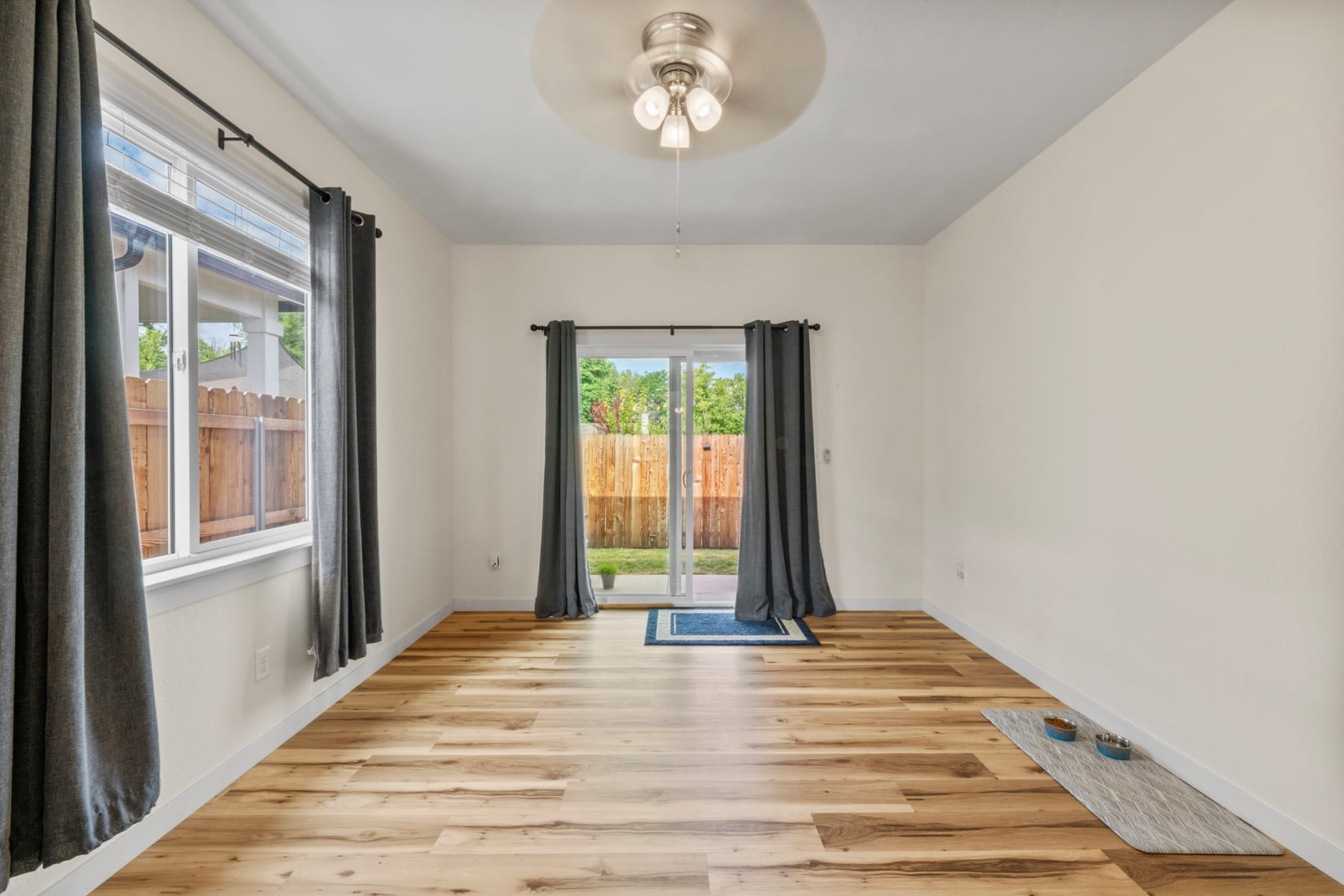  723 Dahl Place Medford, OR 97501 - 物件實景