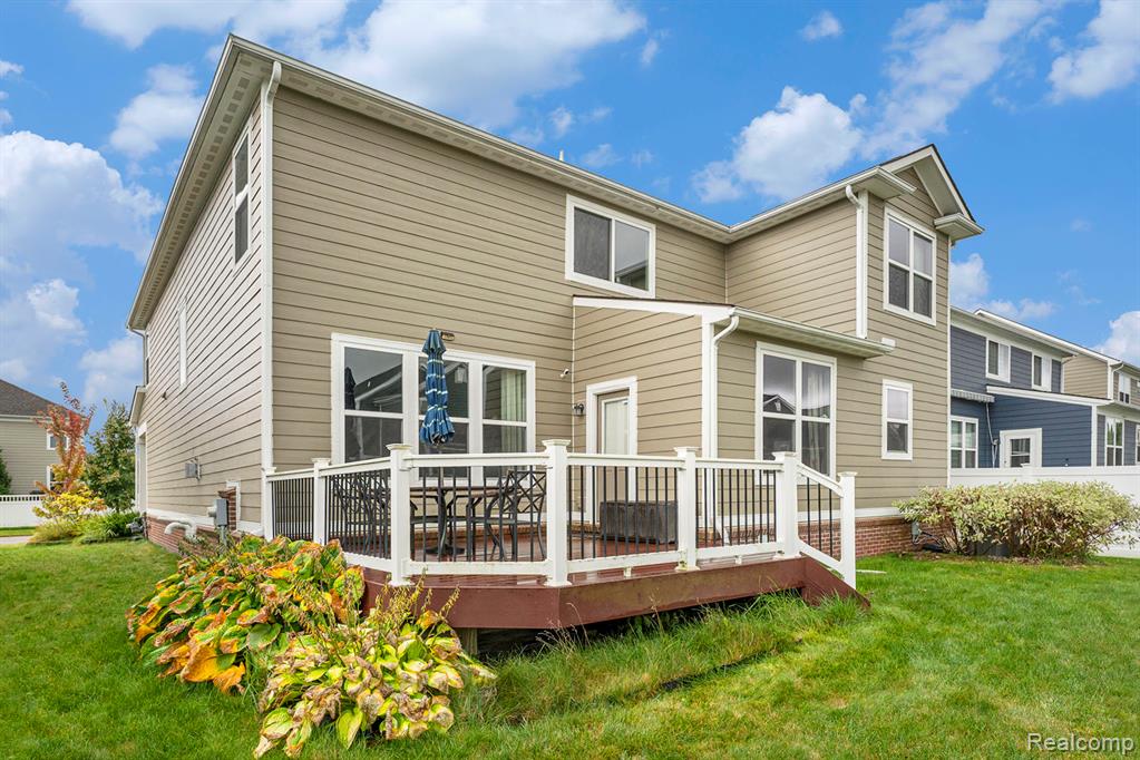 Canton Twp, Michigan, 48188, United States, 4 Bedrooms Bedrooms, ,Residential,For Sale,1988749