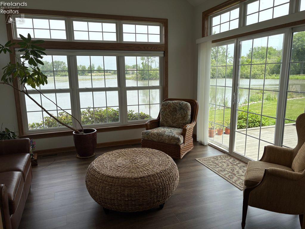 Port Clinton, Ohio, 43452, United States, 3 Bedrooms Bedrooms, ,3 BathroomsBathrooms,Residential,For Sale,1975522