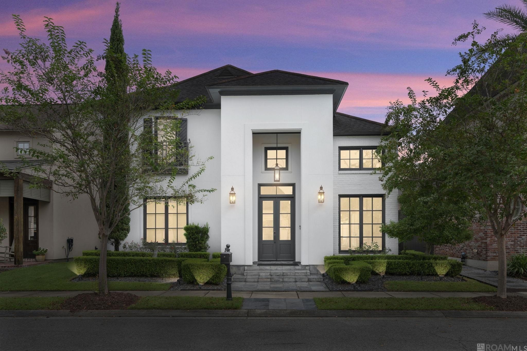 Baton Rouge, Louisiana, 70810, United States, 4 Bedrooms Bedrooms, ,4 BathroomsBathrooms,Residential,For Sale,2005537