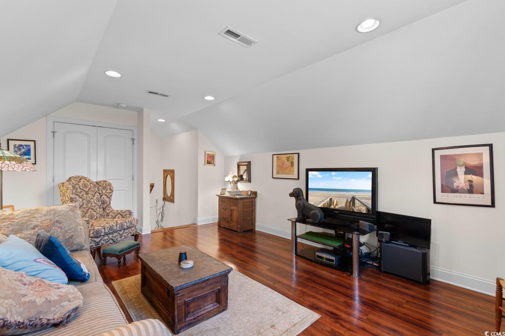 North Myrtle Beach, South Carolina, 29582, United States, 3 Bedrooms Bedrooms, ,2 BathroomsBathrooms,Residential,For Sale,1887452