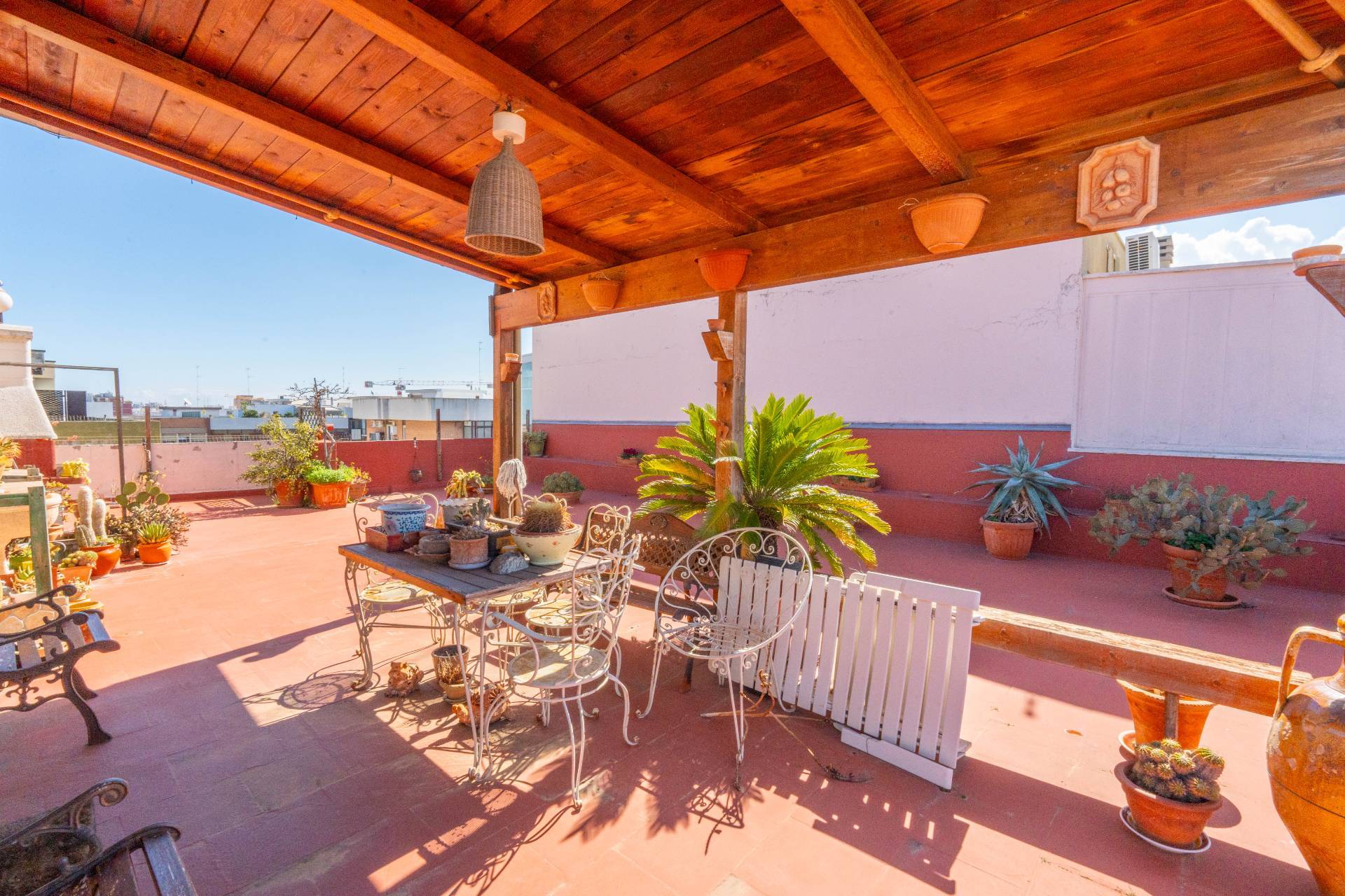 Via Tenente Gaetano Devitofrancesco, Bari, Bari, 70100, IT, 3 Bedrooms Bedrooms, ,2 BathroomsBathrooms,Residential,For Sale,Via Tenente Gaetano Devitofrancesco,1486305