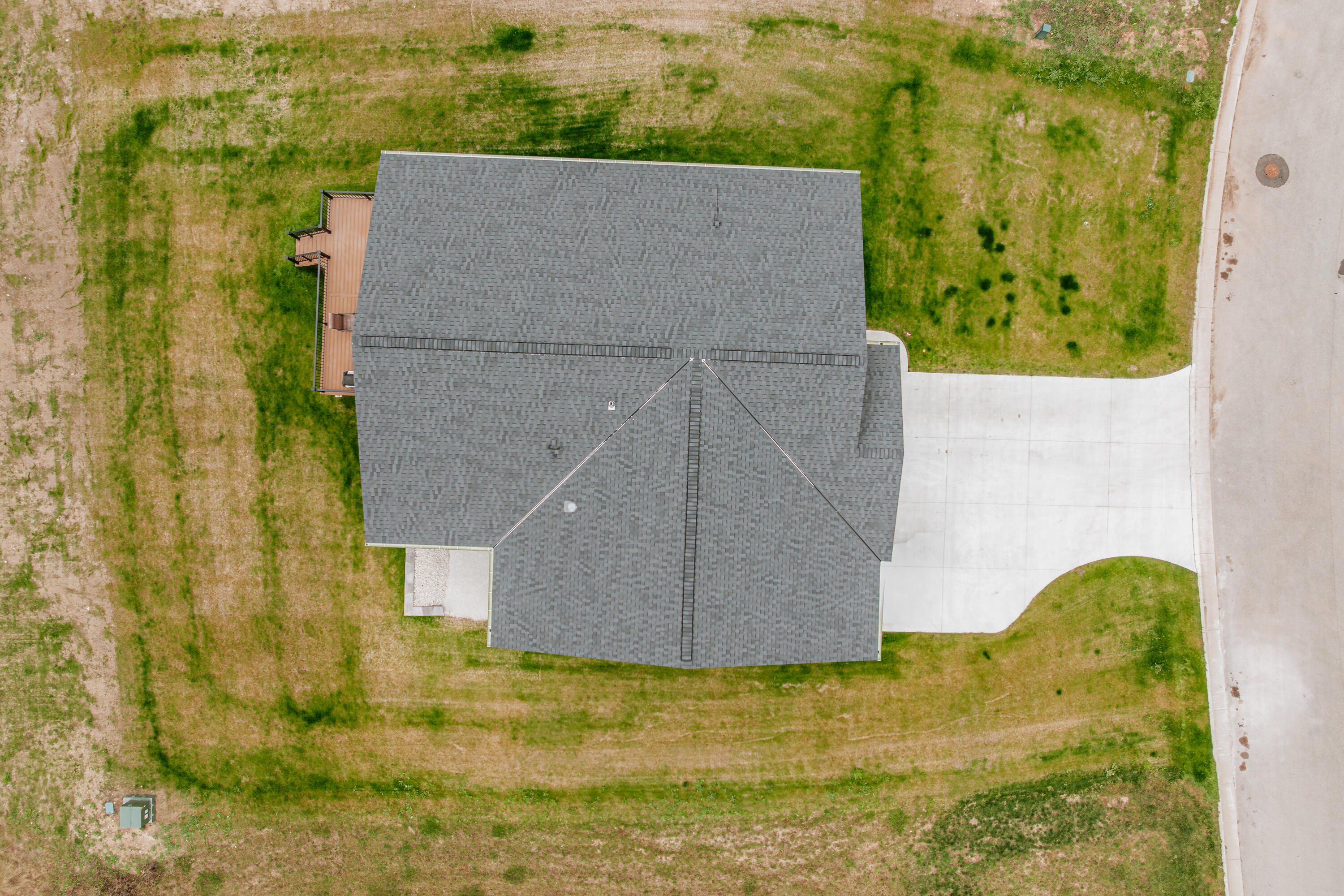 Random Lake, Wisconsin, 53075, United States, 3 Bedrooms Bedrooms, ,2 BathroomsBathrooms,Residential,For Sale,1990952