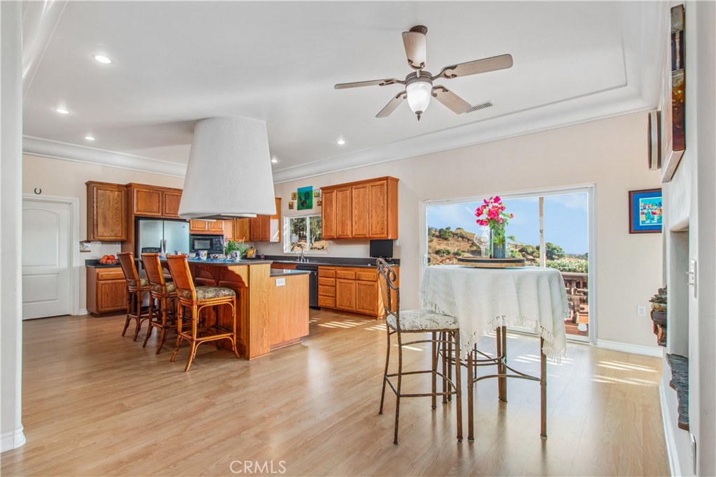 Murrieta, California, 92562, United States, 5 Bedrooms Bedrooms, ,3 BathroomsBathrooms,Residential,For Sale,1835551