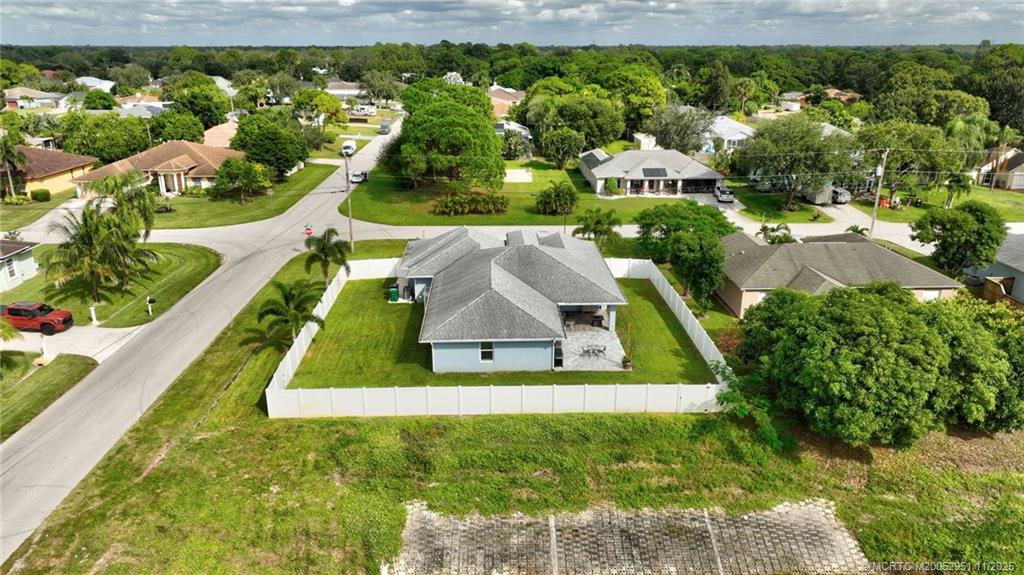 Port St Lucie, Florida, 34953, United States, 4 Bedrooms Bedrooms, ,2 BathroomsBathrooms,Residential,For Sale,1989393