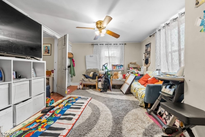 Belleville Twp., New Jersey, 07109, United States, ,2 BathroomsBathrooms,Residential,For Sale,1980231