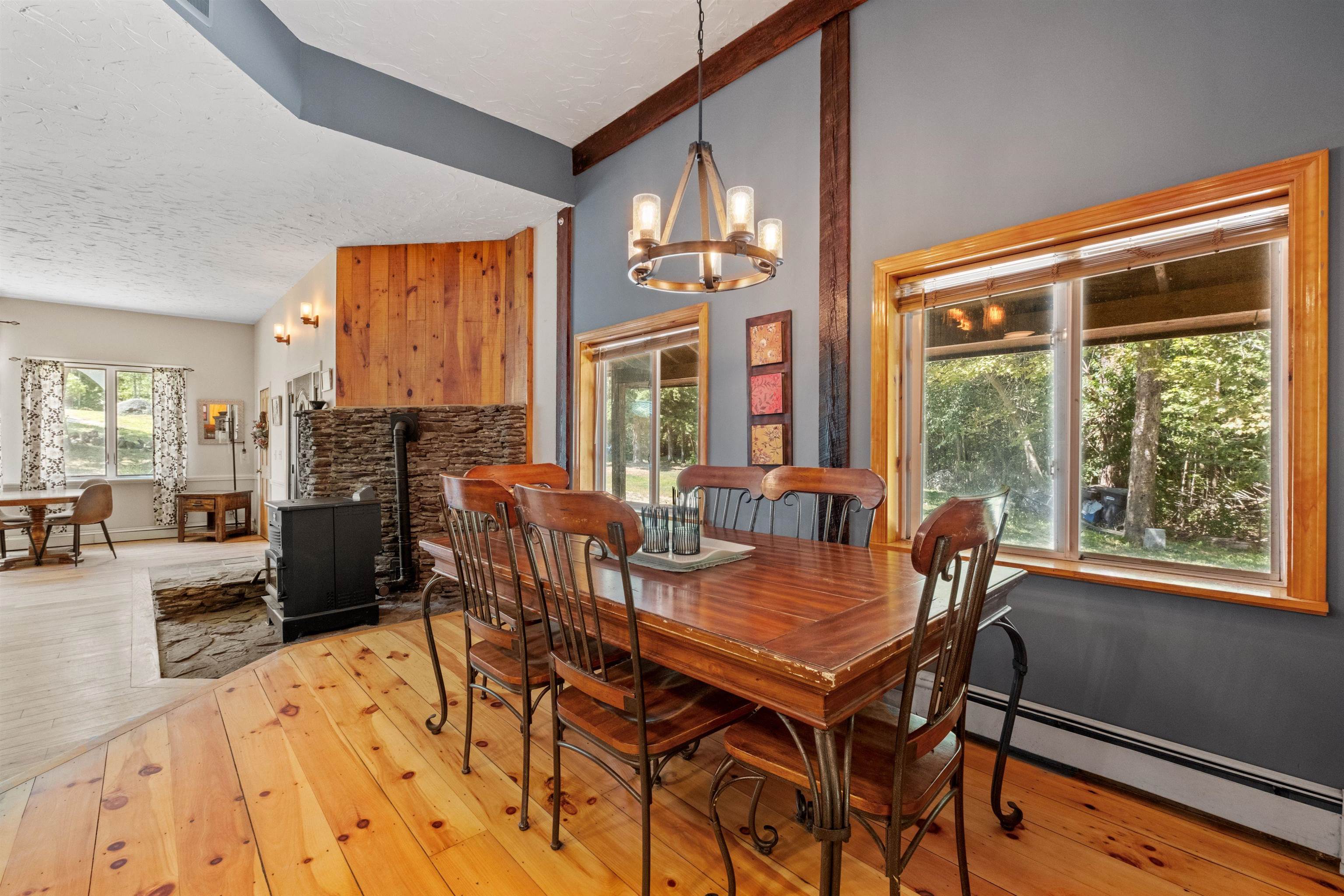 Bradford, New Hampshire, 03221, United States, 4 Bedrooms Bedrooms, ,1 BathroomBathrooms,Residential,For Sale,1924842