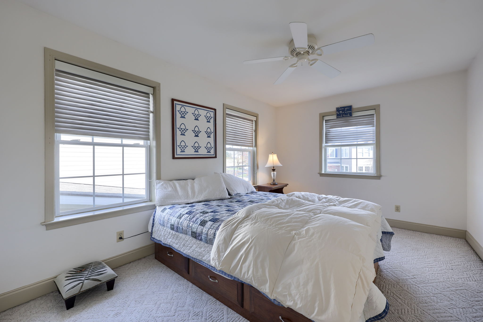  66 FARMVIEW LN - 物件實景