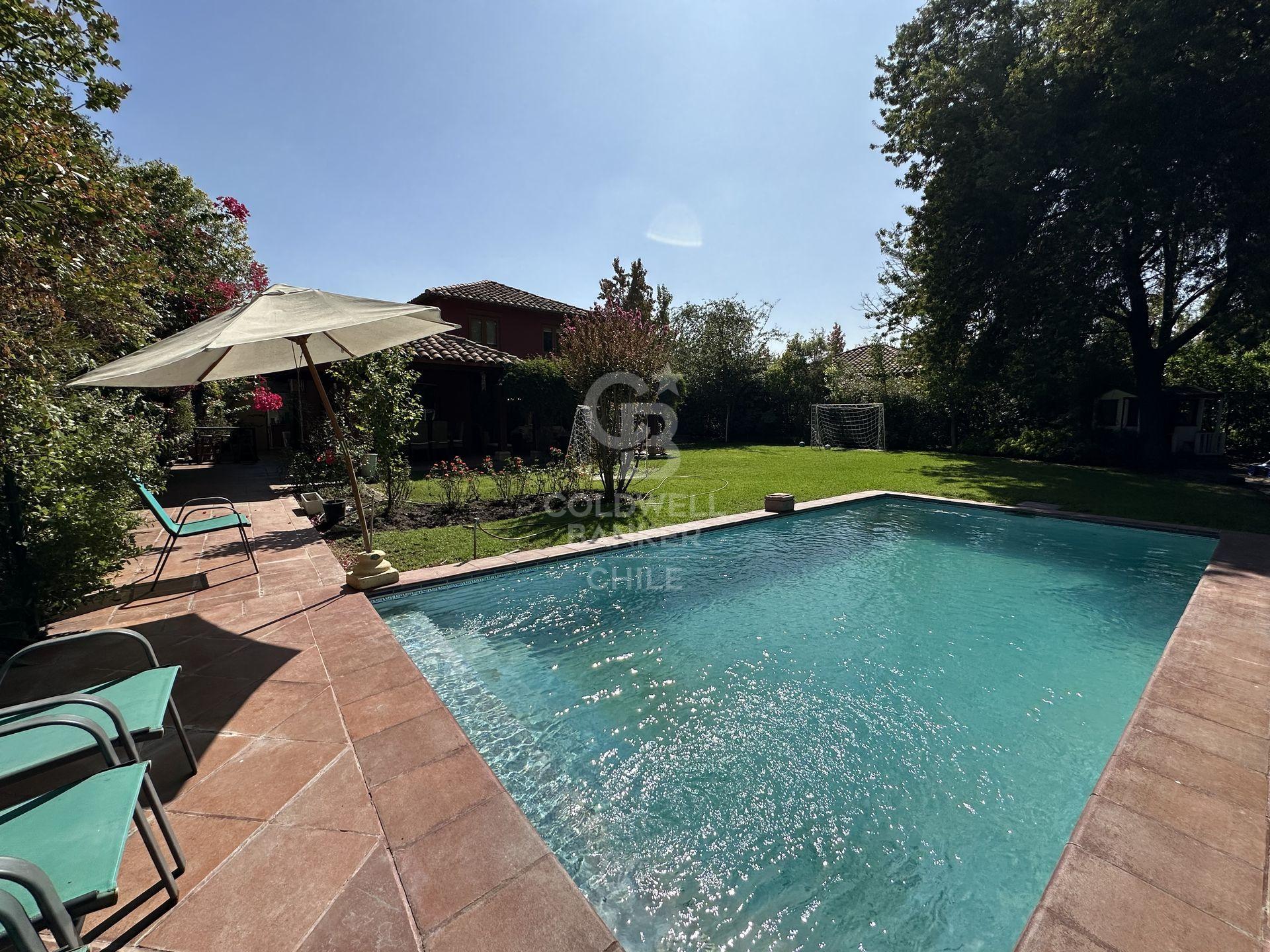 Colina, Chile, 5 Bedrooms Bedrooms, ,5 BathroomsBathrooms,Residential,For Sale,1820079