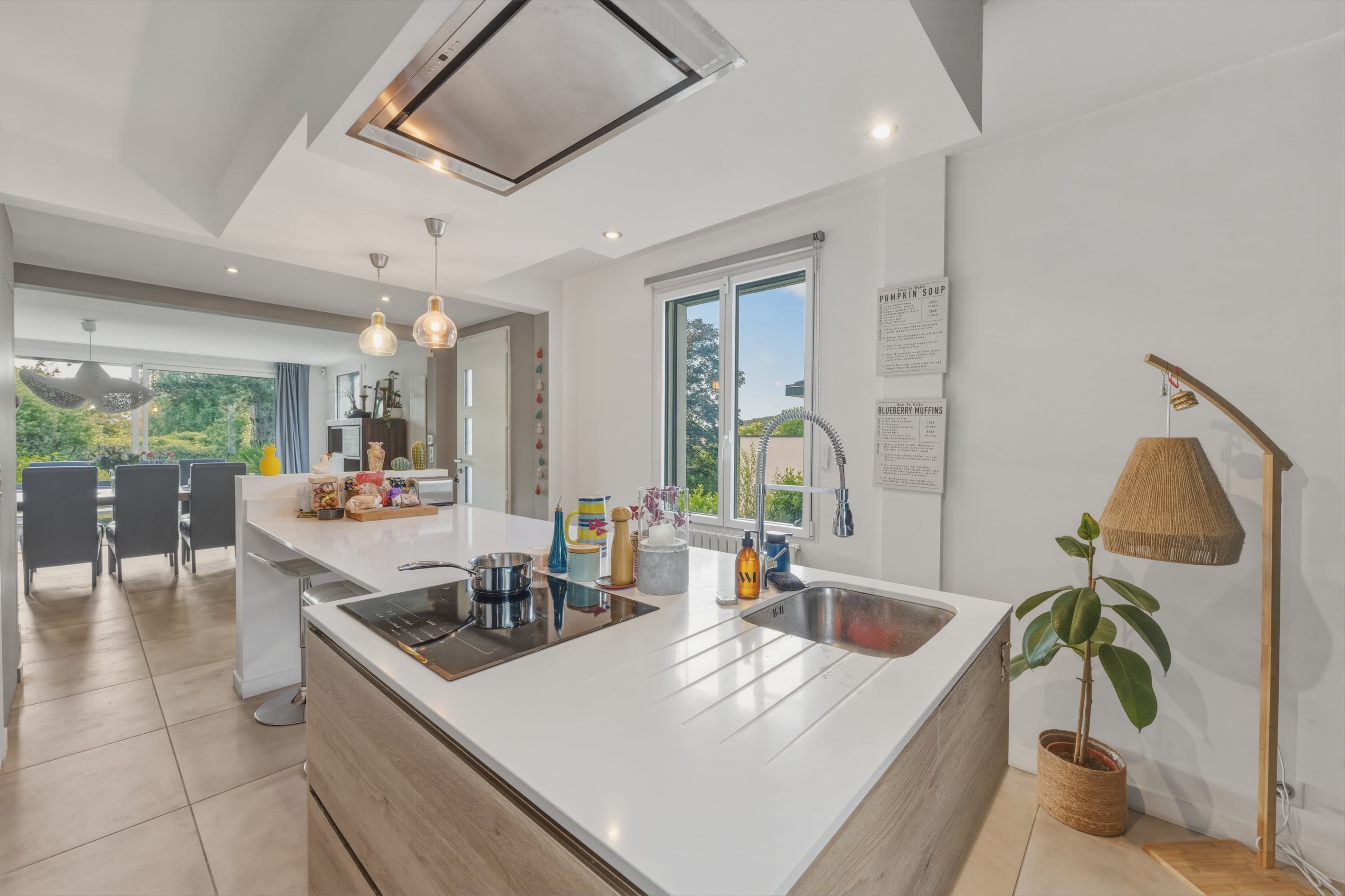  Renovated Family Home With Independent Apartment in a Peaceful Setting - 物件實景