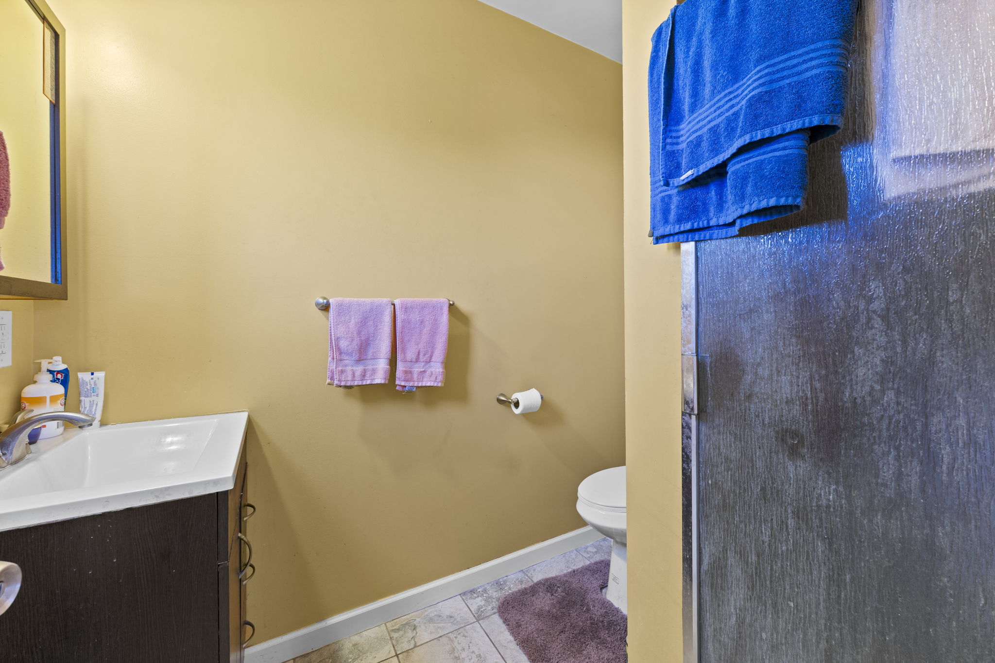 Compton, California, 90220, United States, 3 Bedrooms Bedrooms, ,2 BathroomsBathrooms,Residential,For Sale,1995988