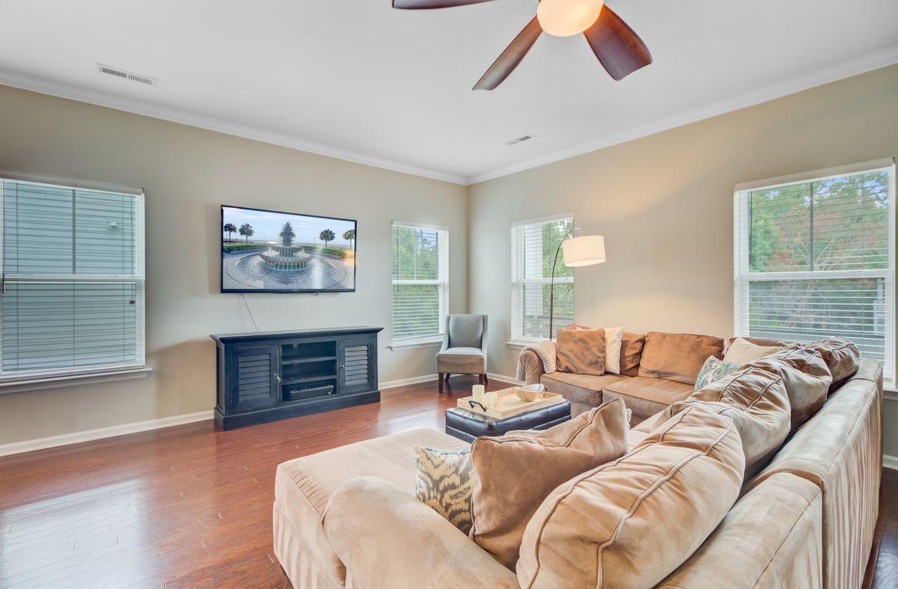 Wando, South Carolina, 29492, United States, 4 Bedrooms Bedrooms, ,3 BathroomsBathrooms,Residential,For Sale,1985333