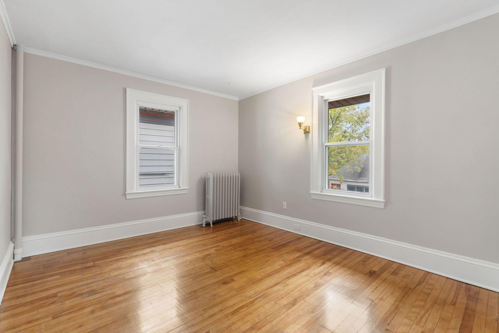 Minneapolis, Minnesota, 55404, United States, 6 Bedrooms Bedrooms, ,1 BathroomBathrooms,Residential,For Sale,1964958