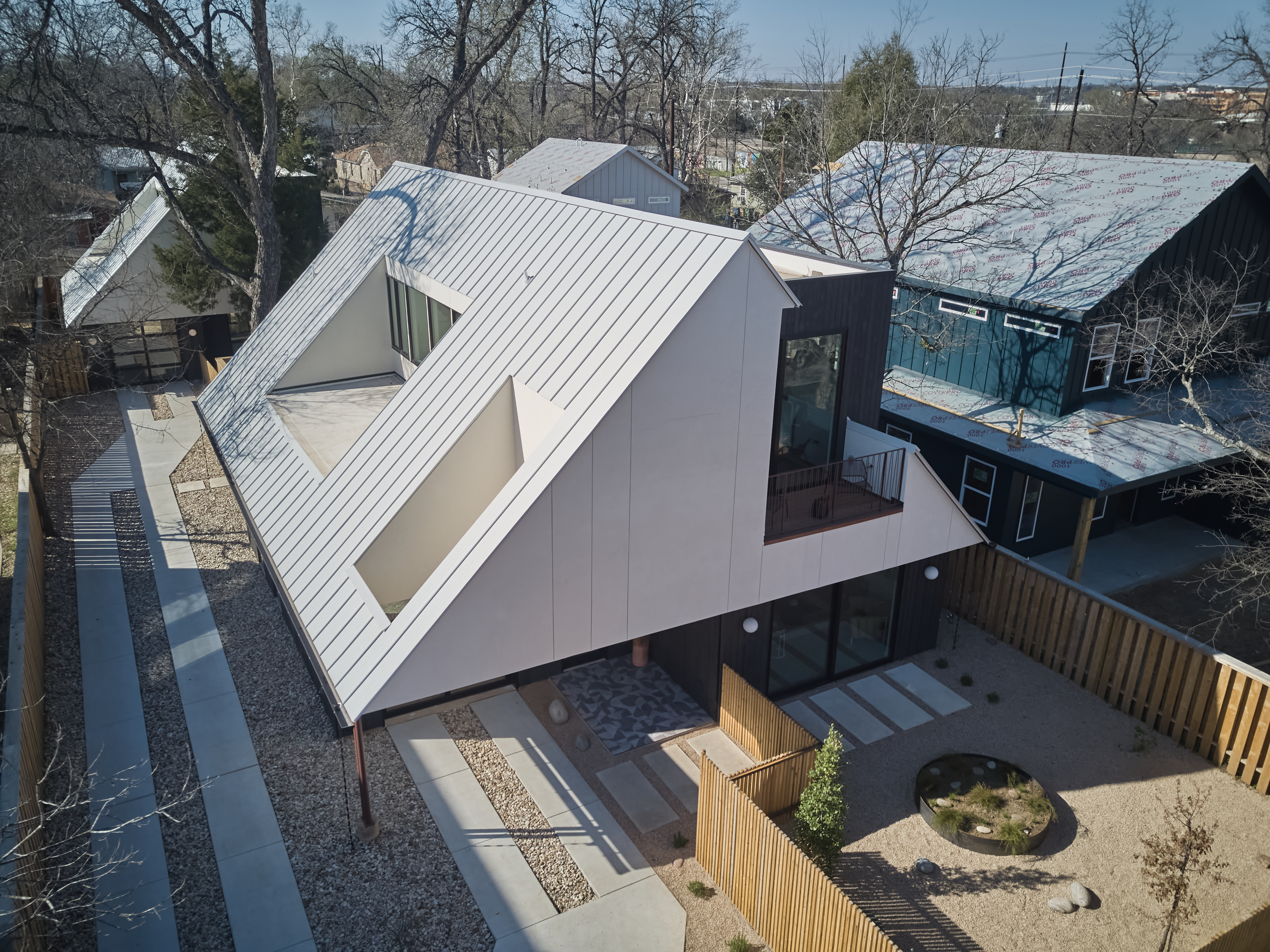  Japandi-Inspired One-of-a-Kind Residence - 物件實景