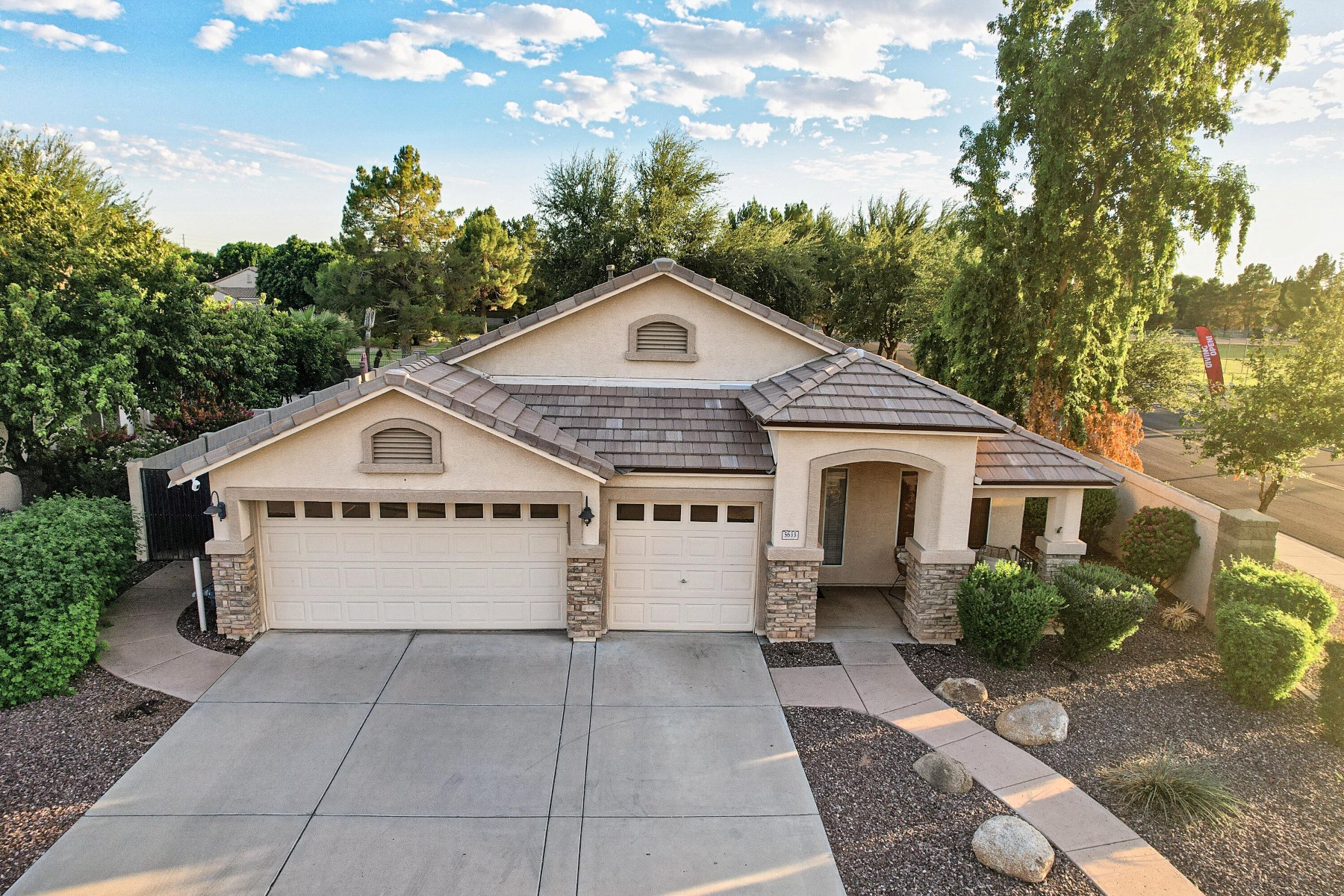  5633 E Grove Circle¦Mesa, AZ - 物件實景