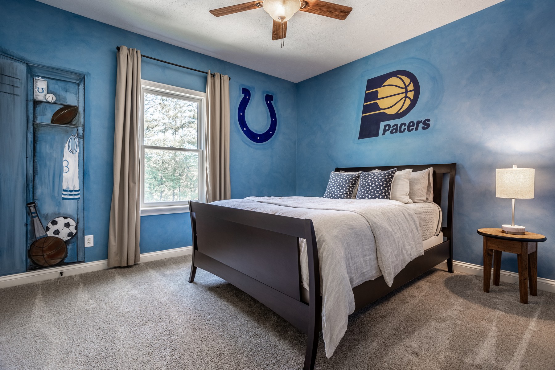  Rare Opportunity to Own a Stunning Home with Acreage in West Carmel - 物件實景
