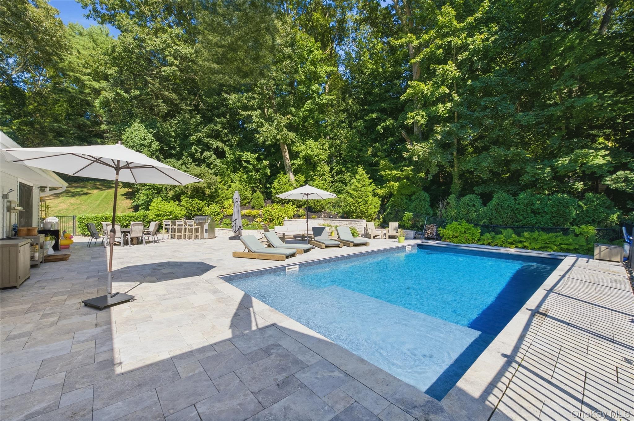  30 Cove Road, Huntington, NY, 11743 - 物件實景
