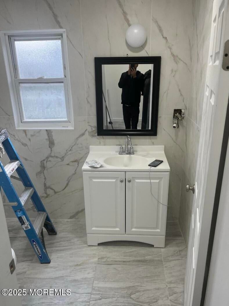 Long Branch, New Jersey, 07740, United States, 7 Bedrooms Bedrooms, ,4 BathroomsBathrooms,Residential,For Sale,1981618