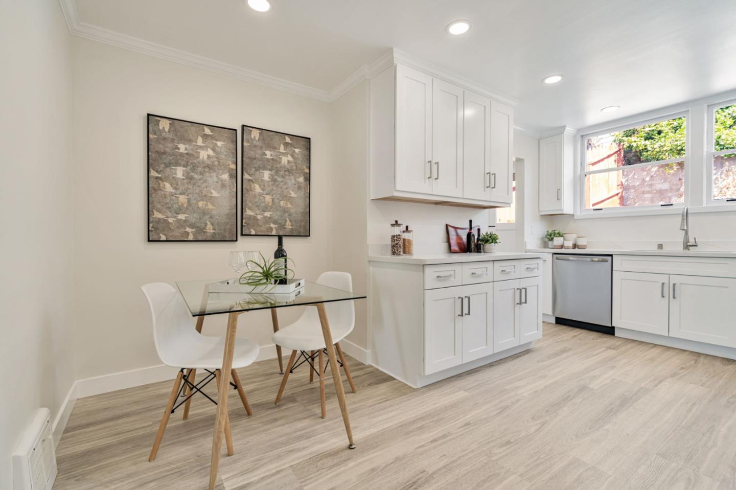San Francisco, California, 94134, United States, 2 Bedrooms Bedrooms, ,1 BathroomBathrooms,Residential,For Sale,1926351