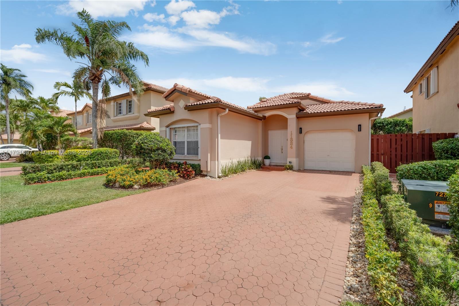 Doral, Florida, 33178, United States, 3 Bedrooms Bedrooms, ,2 BathroomsBathrooms,Residential,For Sale,1795059
