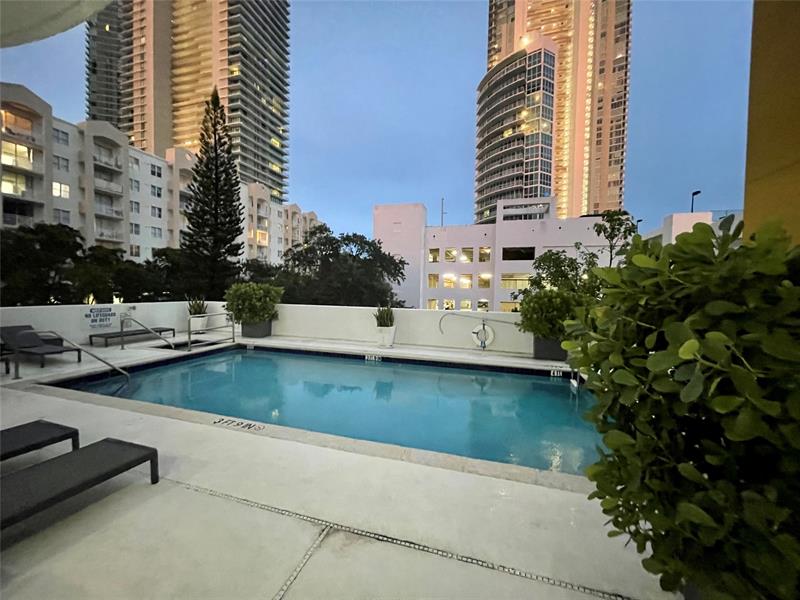 Miami, Florida, 33137, United States, 2 Bedrooms Bedrooms, ,2 BathroomsBathrooms,Residential,For Sale,1942065