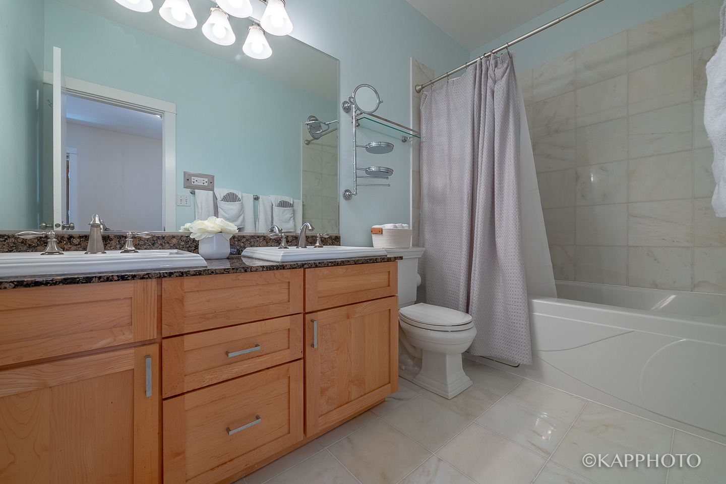 1 N Bishop Street, 3, Chicago, Illinois, 60607, United States, 3 Bedrooms Bedrooms, ,4 BathroomsBathrooms,Residential,For Sale,1 N Bishop Street , 3,1010414