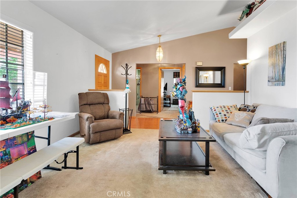 Apple Valley, California, 92307, United States, 4 Bedrooms Bedrooms, ,3 BathroomsBathrooms,Residential,For Sale,1795446