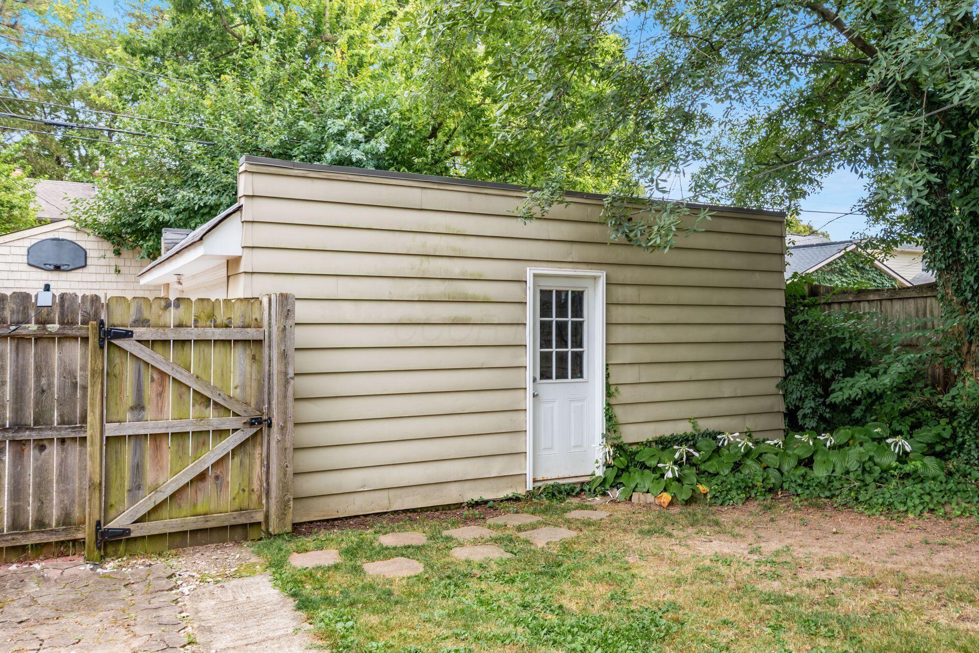 Bexley, Ohio, 43209, United States, 3 Bedrooms Bedrooms, ,2 BathroomsBathrooms,Residential,For Sale,1927021