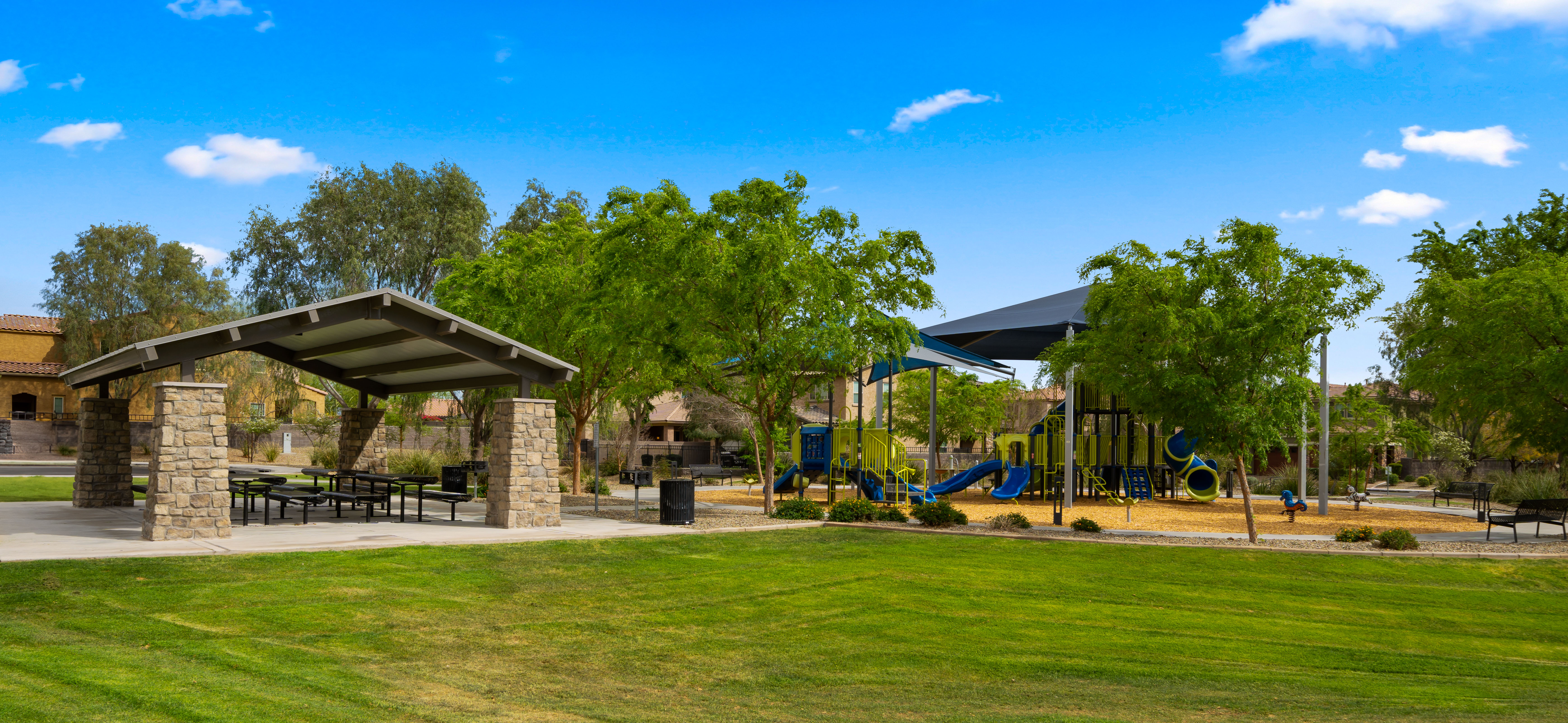  4724 E Parkside Lane  Phoenix, AZ - 物件實景