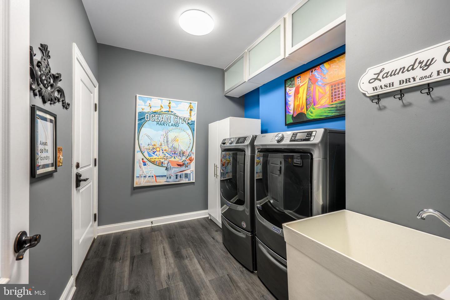 Queenstown, Maryland, 21658, United States, 5 Bedrooms Bedrooms, ,5 BathroomsBathrooms,Residential,For Sale,1988334