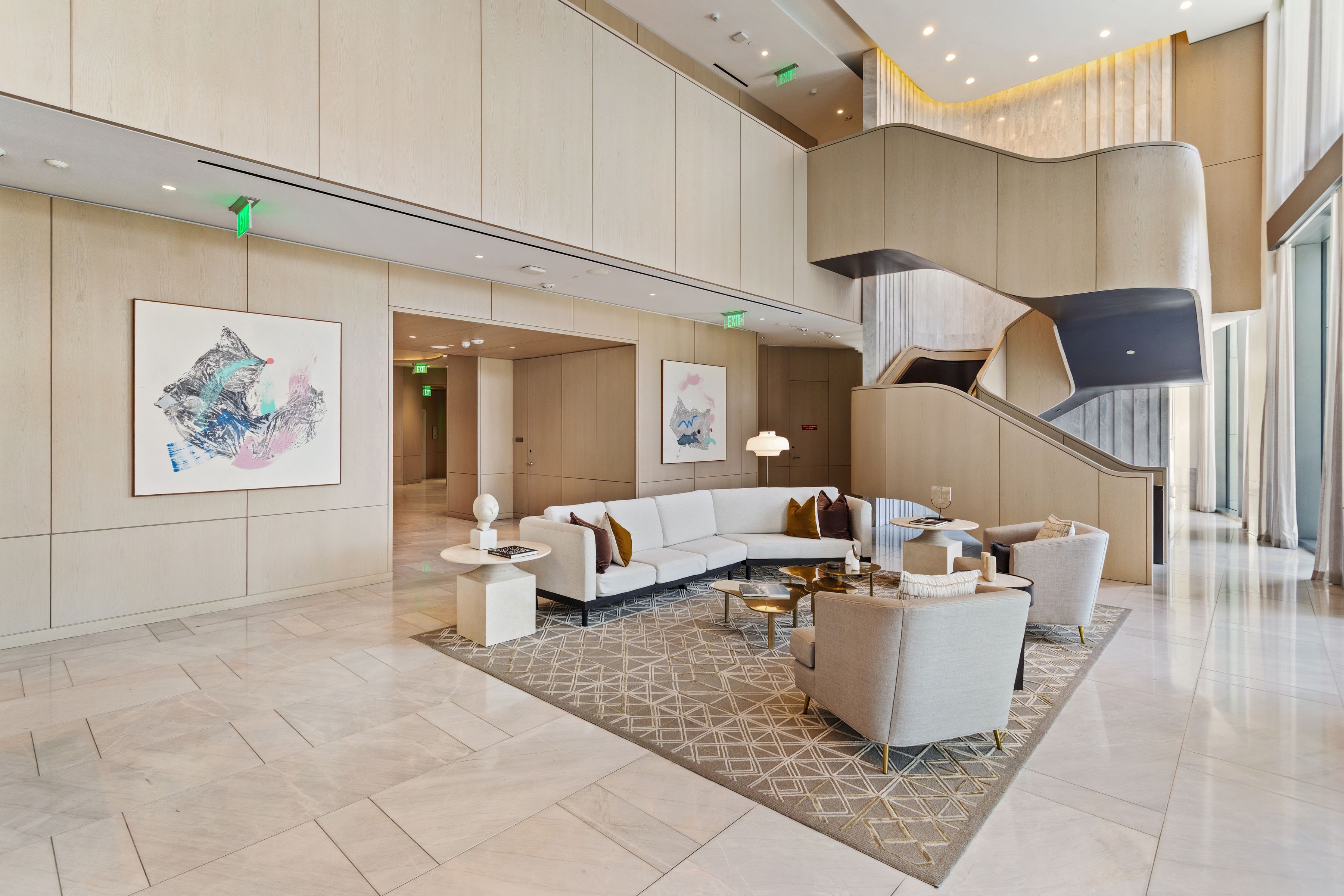  211 West Elm Court - 物件實景