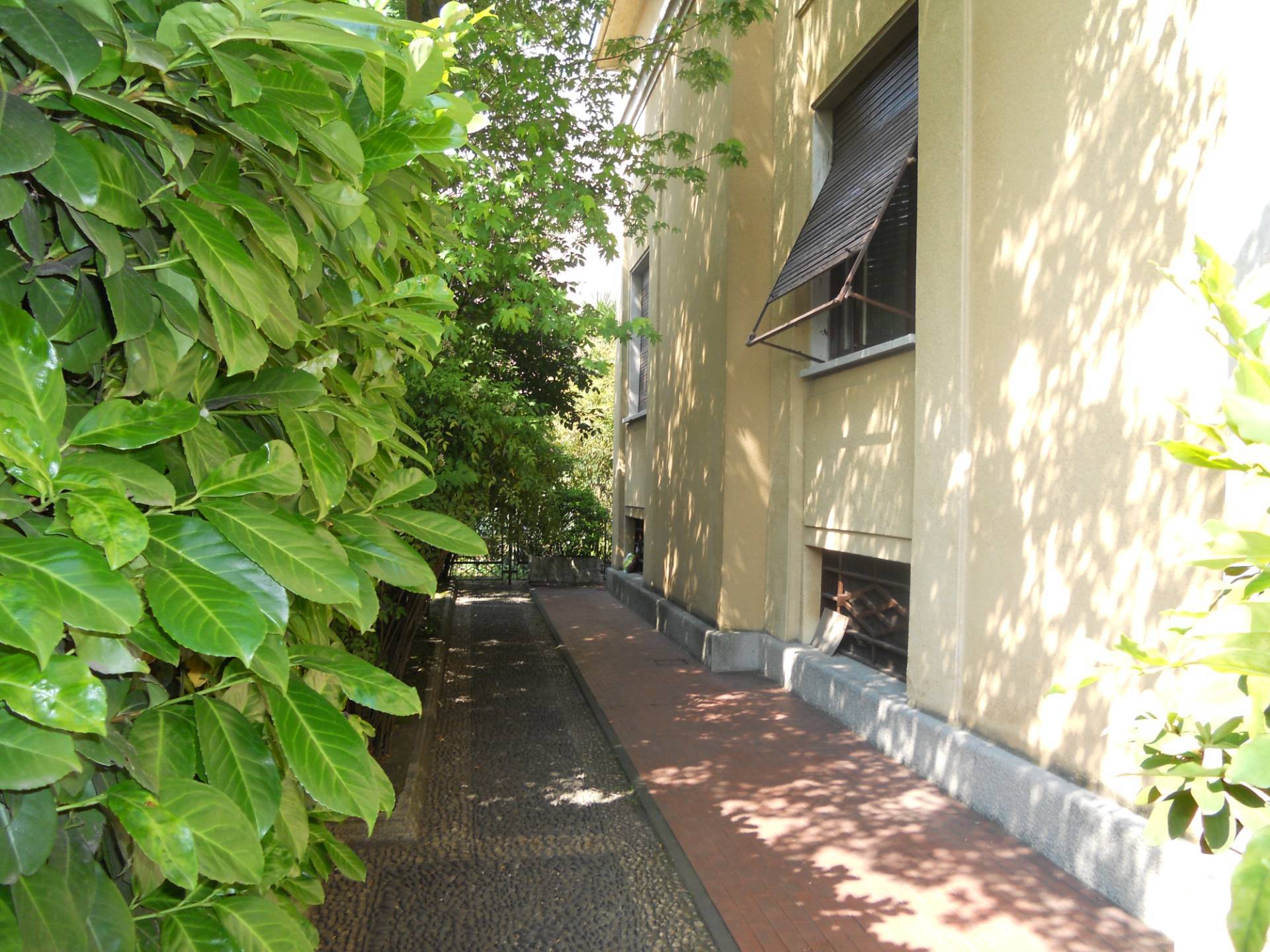 Legnano, Milano, 20025, IT, 4 Bedrooms Bedrooms, ,3 BathroomsBathrooms,Residential,For Sale,1949869