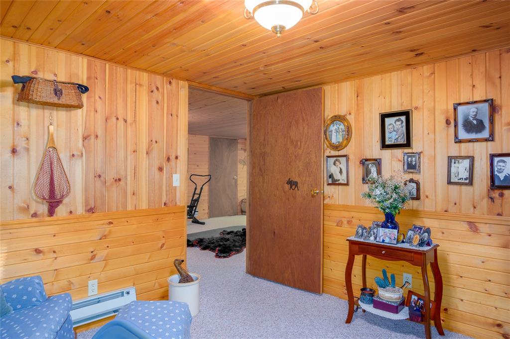 Troy, Montana, 59935, United States, 5 Bedrooms Bedrooms, ,3 BathroomsBathrooms,Residential,For Sale,1982632