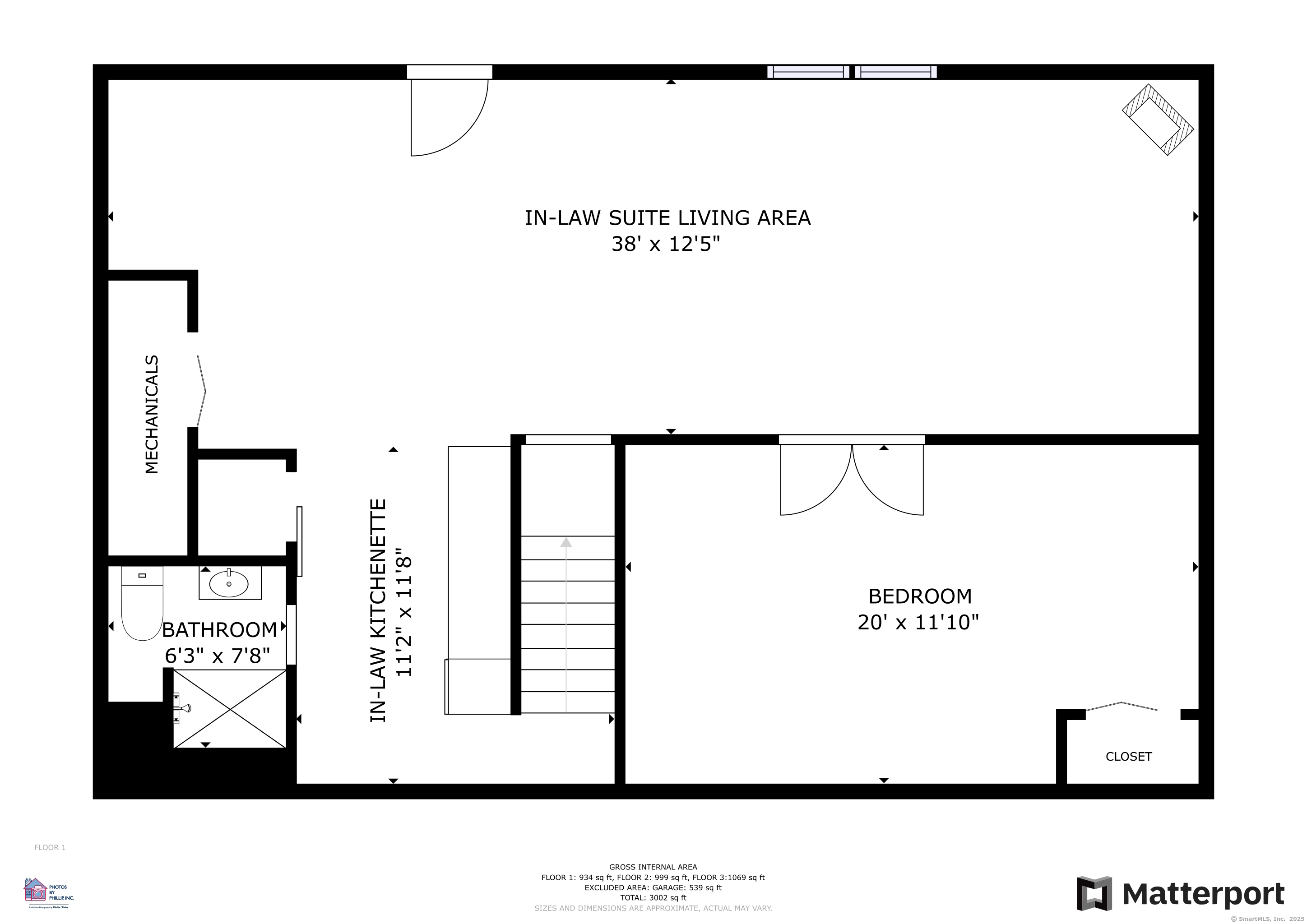 Shelton, Connecticut, 06484, United States, 4 Bedrooms Bedrooms, ,4 BathroomsBathrooms,Residential,For Sale,2001799