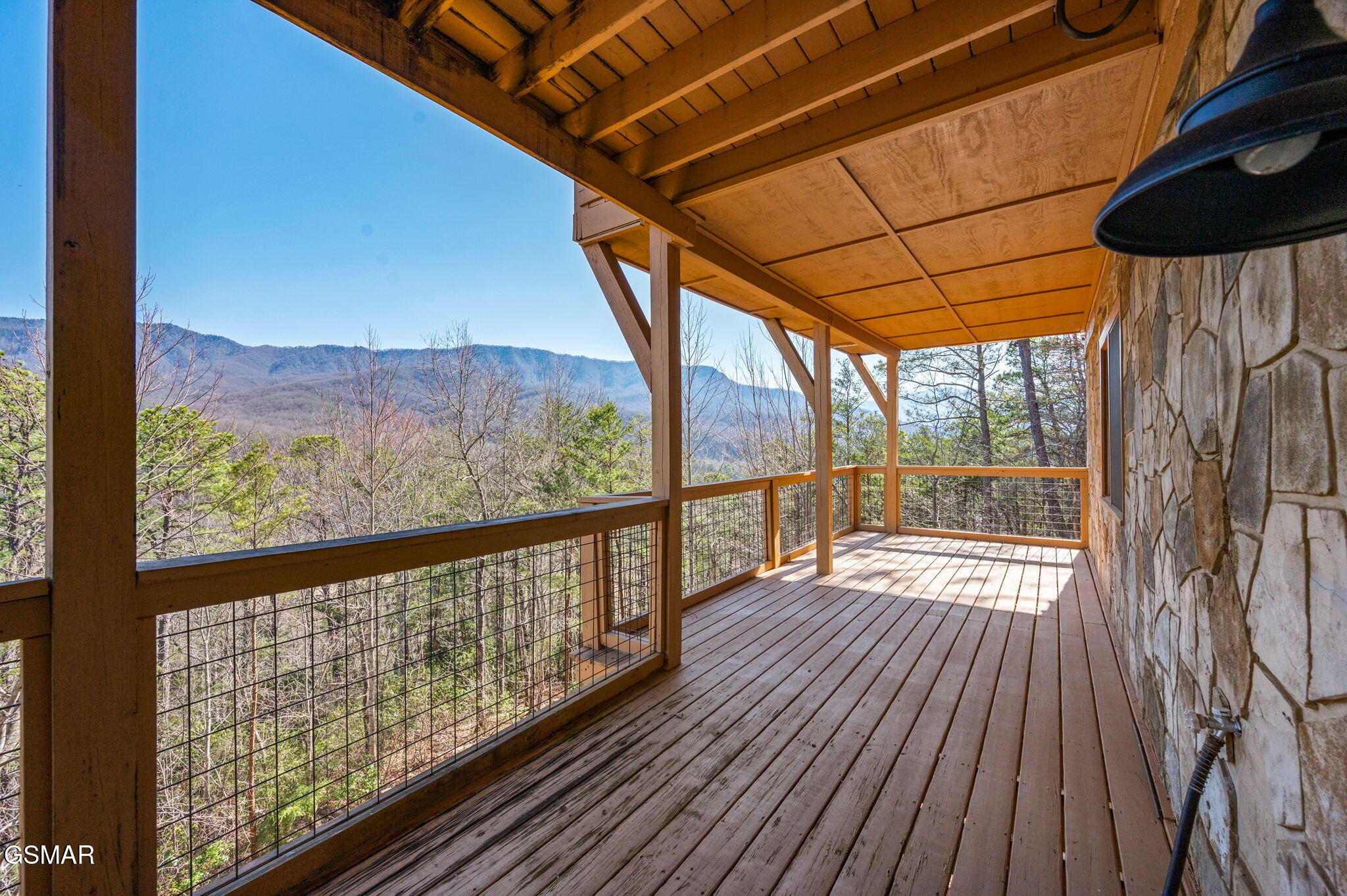 Gatlinburg, Tennessee, 37738, United States, 3 Bedrooms Bedrooms, ,3 BathroomsBathrooms,Residential,For Sale,1977733