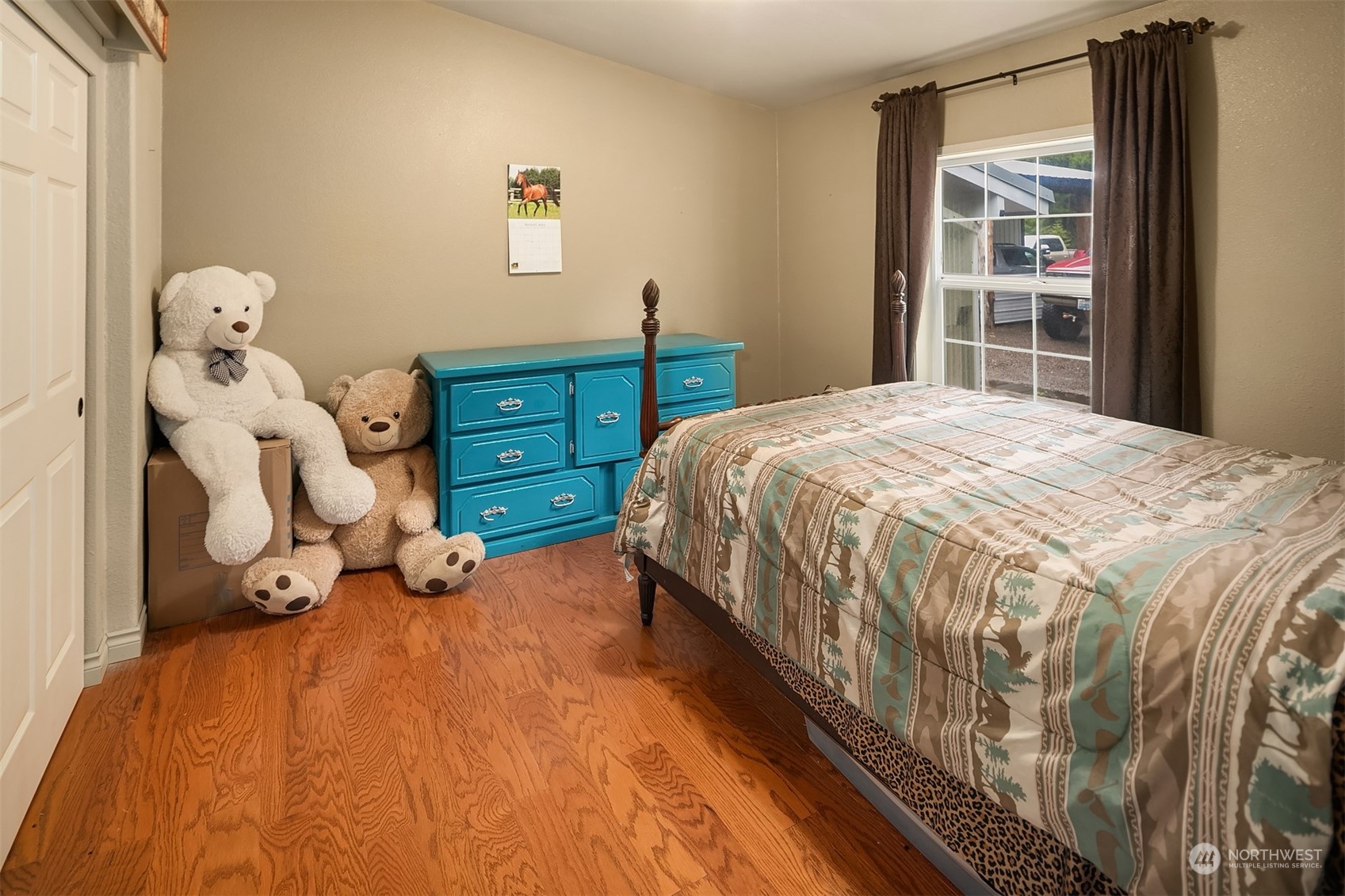 Easton, Washington, 98925, United States, 3 Bedrooms Bedrooms, ,3 BathroomsBathrooms,Residential,For Sale,1912346