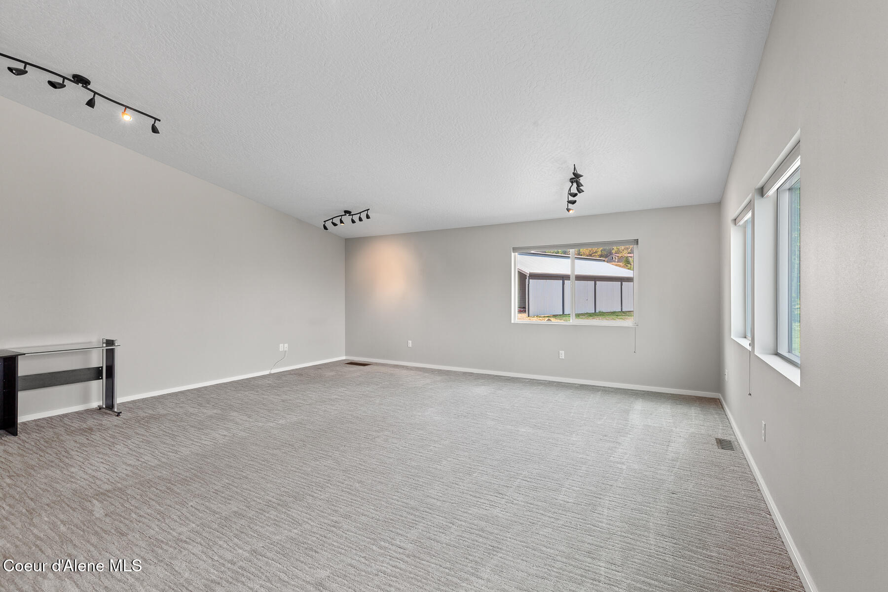 Coeur D'alene, Idaho, 83814, United States, 3 Bedrooms Bedrooms, ,Residential,For Sale,1942138