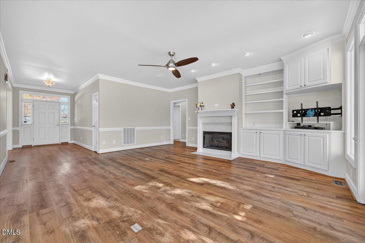 Raleigh, North Carolina, 27603, United States, 3 Bedrooms Bedrooms, ,4 BathroomsBathrooms,Residential,For Sale,1995436