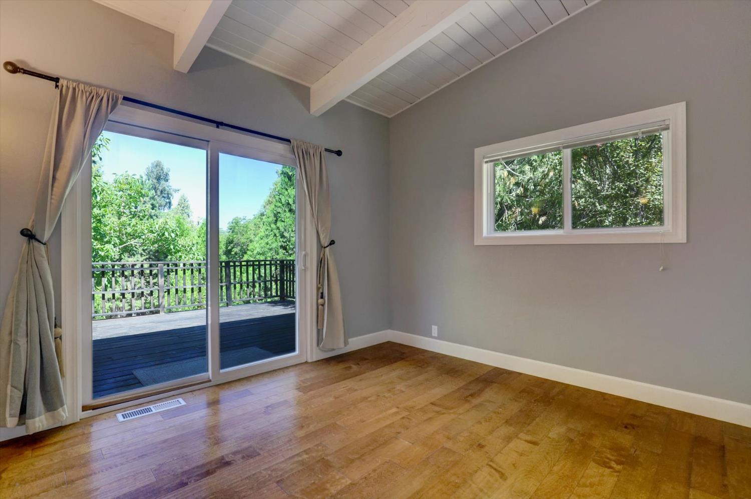Nevada City, California, 95959, United States, 2 Bedrooms Bedrooms, ,2 BathroomsBathrooms,Residential,For Sale,1896886